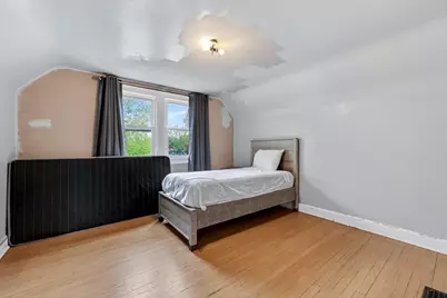 1216 W Broadway Avenue, Muskegon, MI 49441 - Photo 17