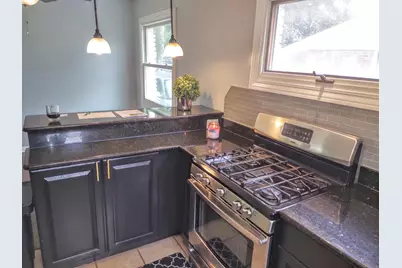 2410 Middlefield Road, Trenton, MI 48183 - Photo 9