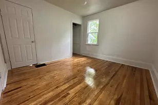311 Quarry St, Jackson, MI 49201 - Photo 5