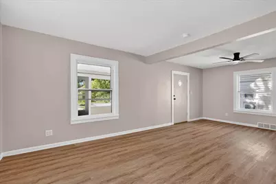 335 Dickinson Street SW, Grand Rapids, MI 49507 - Photo 11