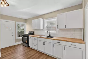 335 Dickinson St SW, Grand Rapids, MI 49507 - Photo 15
