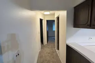 37102 Aberdeen Dr, Sterling Heights, MI 48312 - Photo 9
