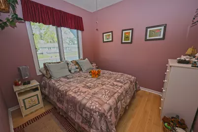 31886 W Lakeshore Drive, Dowagiac, MI 49047 - Photo 35
