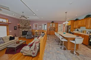 31886 W Lakeshore Dr, Dowagiac, MI 49047 - Photo 11