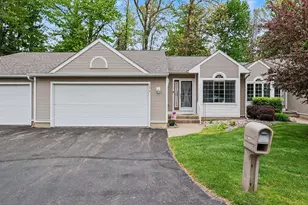 139 Bridgewood Dr, Battle Creek, MI 49015 - Photo 1