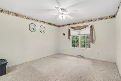 139 Bridgewood Drive, Battle Creek, MI 49015 - Photo 15
