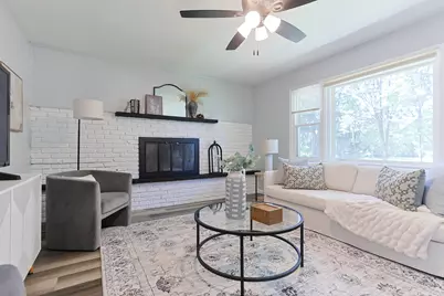 827 E Park Drive, Niles, MI 49120 - Photo 7