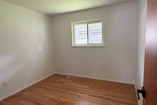 14165 Alexander, Livonia, MI 48154 - Photo 11