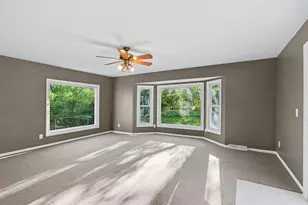 34 Thorncroft Ave, Battle Creek, MI 49017 - Photo 9