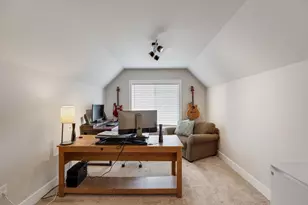 4790 Catalina Dr, Lake Orion, MI 48359 - Photo 19