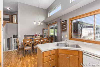 5757 E Grove Drive SE, Kentwood, MI 49512 - Photo 15
