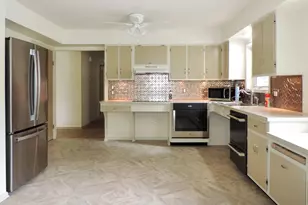 37183 Vargo, Livonia, MI 48152 - Photo 17