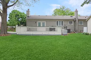 37183 Vargo, Livonia, MI 48152 - Photo 7