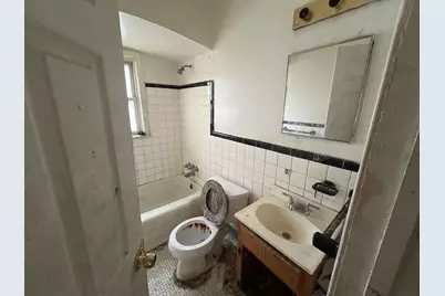 7839 Clayburn Street, Detroit, MI 48228 - Photo 9