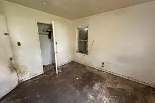 7839 Clayburn St, Detroit, MI 48228 - Photo 11