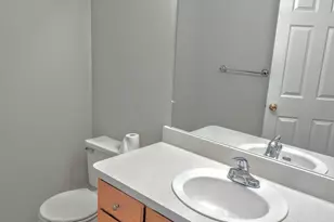 7023 Foxcreek Dr, Canton, MI 48187 - Photo 17