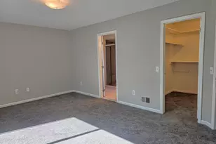 7023 Foxcreek Dr, Canton, MI 48187 - Photo 19