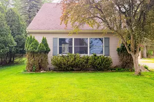 5175 Pleasant Valley Rd, Manitou Beach, MI 49253 - Photo 5