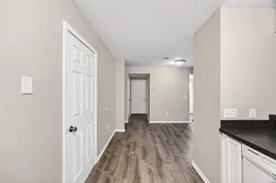 1606 Winter Creek Ct, Greenville, MI 48838 - Photo 5