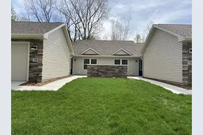 728 Violet Way, Saint Joseph, MI 49085 - Photo 1