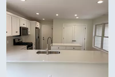 728 Violet Way, Saint Joseph, MI 49085 - Photo 9