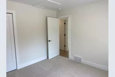 730 Violet Way, Saint Joseph, MI 49085 - Photo 19