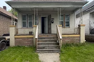 17206 Fenelon St, Hamtramck, MI 48212 - Photo 1