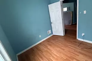 17206 Fenelon St, Hamtramck, MI 48212 - Photo 5