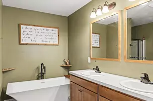 2404 Froede Rd, Caro, MI 48723 - Photo 19