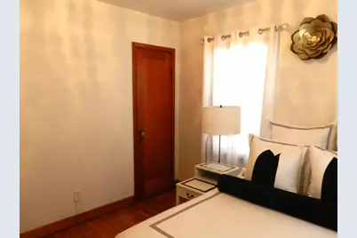 380 N McCord Street, Benton Harbor, MI 49022 - Photo 9