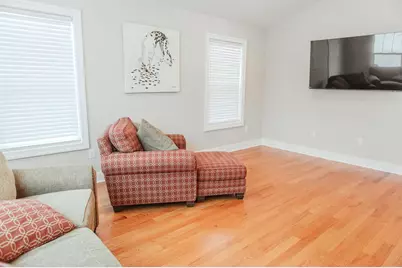 210 Market Place, Benton Harbor, MI 49022 - Photo 15