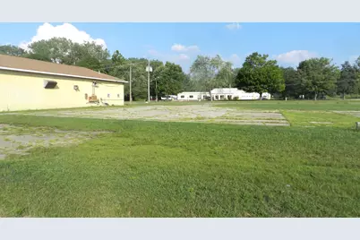 100 Industrial Park Road, Bangor, MI 49013 - Photo 31
