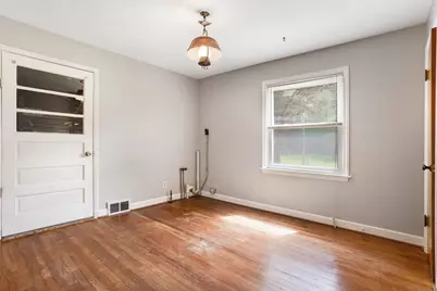 501 Marcelletti Avenue, Paw Paw, MI 49079 - Photo 15