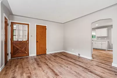 501 Marcelletti Avenue, Paw Paw, MI 49079 - Photo 5
