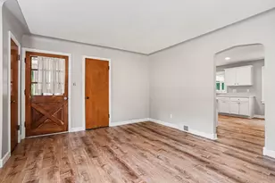 501 Marcelletti Ave, Paw Paw, MI 49079 - Photo 5