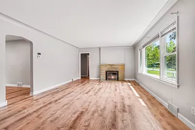 501 Marcelletti Avenue, Paw Paw, MI 49079 - Photo 11
