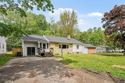 501 Marcelletti Avenue, Paw Paw, MI 49079 - Photo 1