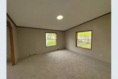 466 Pine Cone Trail, Monroe, MI 48161 - Photo 9