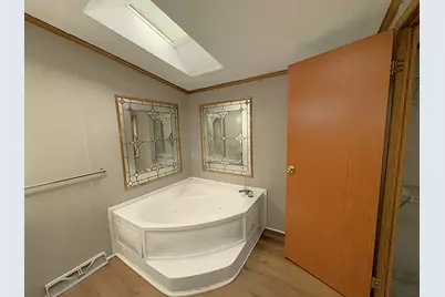 466 Pine Cone Trail, Monroe, MI 48161 - Photo 15