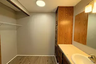 388 Laurel Dr, Monroe, MI 48161 - Photo 13
