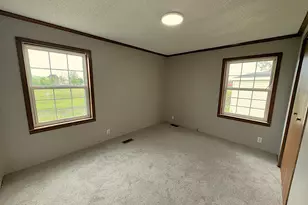 388 Laurel Dr, Monroe, MI 48161 - Photo 17