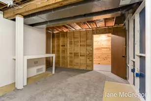 1731 Princess Ln, Muskegon, MI 49445 - Photo 37