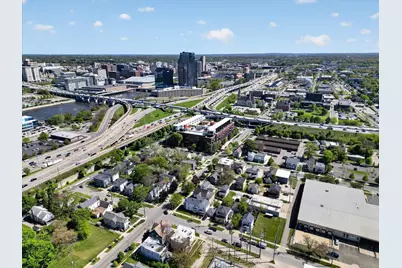 600 Broadway Avenue NW #211, Grand Rapids, MI 49504 - Photo 55