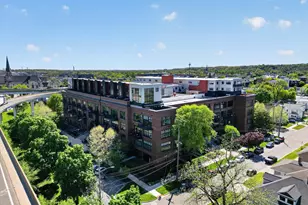 600 Broadway Ave NW, Grand Rapids, MI 49504 - Photo 53
