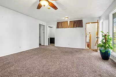 10165 S 29th Street, Scotts, MI 49088 - Photo 5