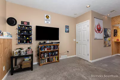 10950 Debbie Drive, Greenville, MI 48838 - Photo 29