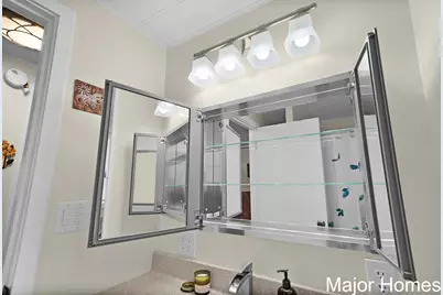 1015 Vogel Street, Ludington, MI 49431 - Photo 23