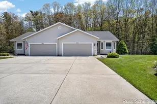3896 Fairway Dr, Muskegon, MI 49441 - Photo 3
