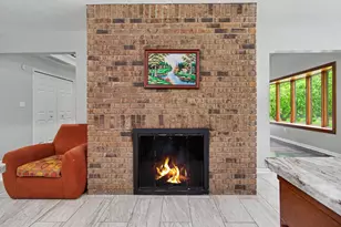 5026 Arbor Valley Ln, Ann Arbor, MI 48105 - Photo 13
