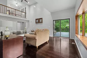 5026 Arbor Valley Ln, Ann Arbor, MI 48105 - Photo 17